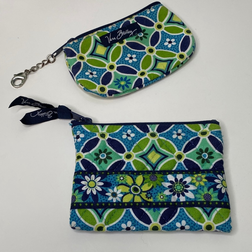 Vera Bradley Daisy Daisy Coin Purse and Clip‎ Zip ID with Lobster Clasp Set